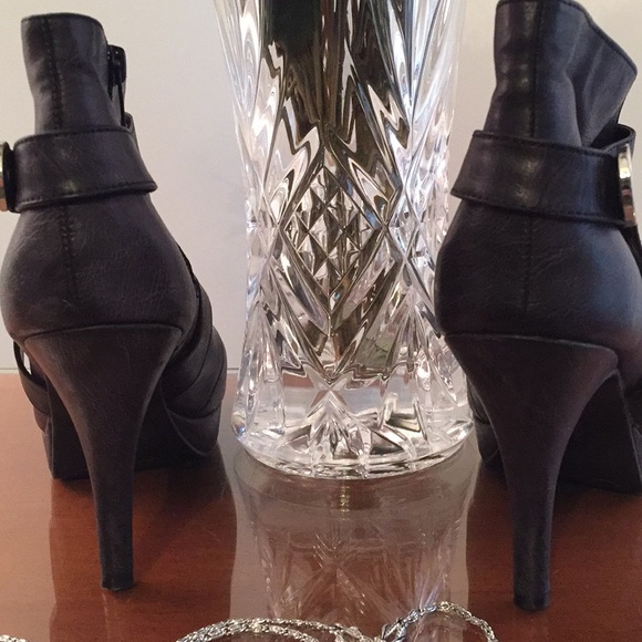 Unlisted shoe boot booty heels - Picture 7 of 8